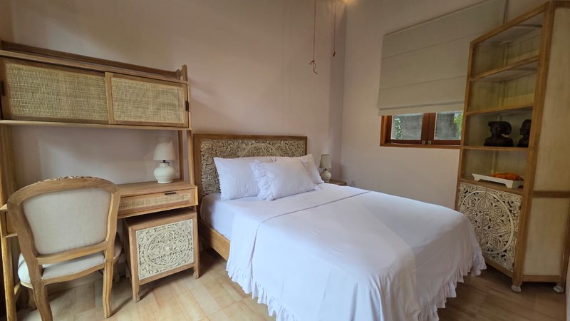 Freehold - Elegant New Villa Near Ubud - A Refined Home in Authentic Kemenuh, Gianyar,  BALI