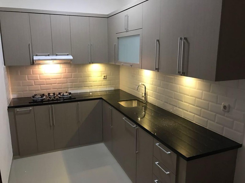 Rumah 2 Lantai Cinere, dekat Tol dan MRT