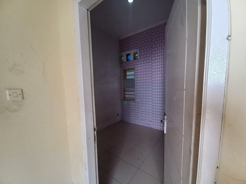 RUMAH STRATEGIS DI JALAN UTAMA RE MARTADINATA - CIKARANG