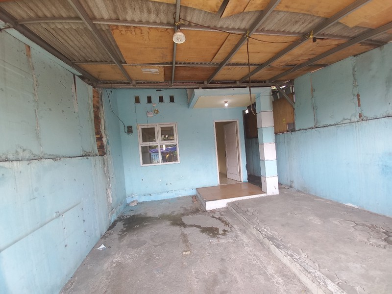 RUMAH STRATEGIS DI JALAN UTAMA RE MARTADINATA - CIKARANG