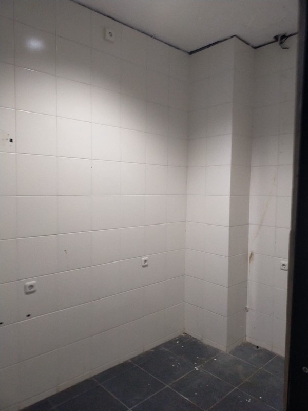 Disewakan Ruko Strategis 3,5 Lantai di Sagan Pusat Bisnis, Terban, Gondokusuman, Yogyakarta