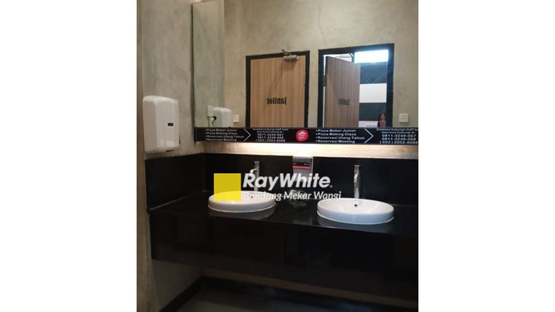 Ruko  Strategis Untuk Usaha Terusan Jakarta