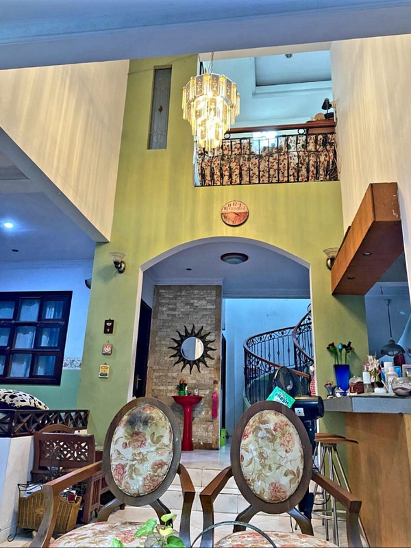 Rumah Eksklusif di Tropikana Residence Jababeka - Lingkungan Asri & Lokasi Premium