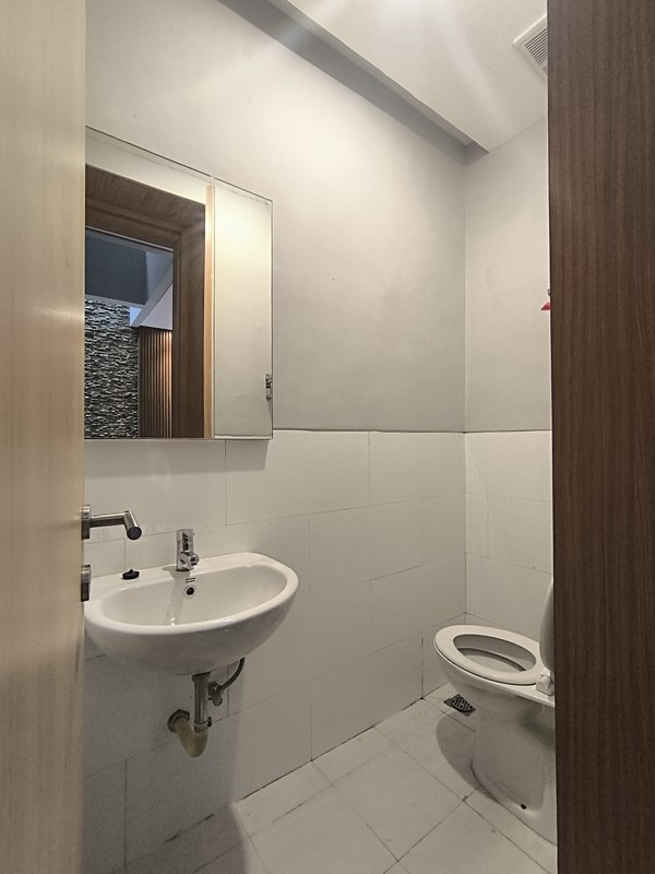 Disewakan Rumah Siap Huni di cluster O2, Grand Wisata, Bekasi