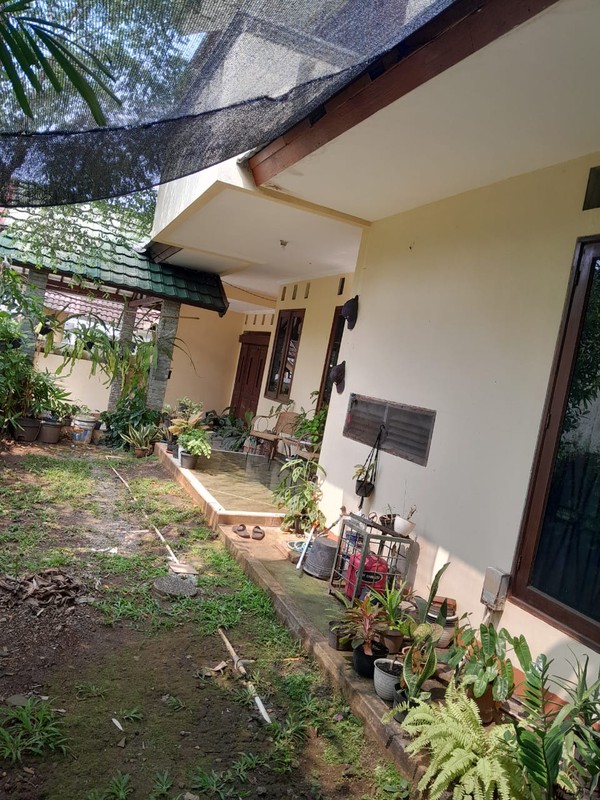 Bintaro permai luas tanah 303 rumah 2 lantai dalam komplek