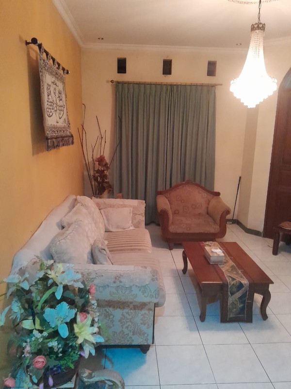 Bintaro permai luas tanah 303 rumah 2 lantai dalam komplek