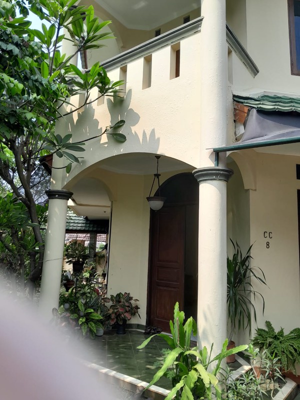 Bintaro permai luas tanah 303 rumah 2 lantai dalam komplek