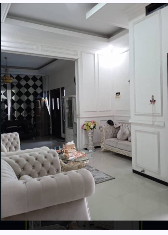 DIJUAL CEPAT RUMAH SEMEMI WESTERN MEWAH DAERAH SURABAYA BARAT