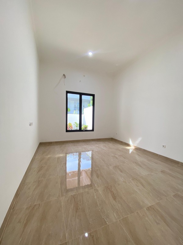 Rumah Nyaman 1 Lantai dalam Komplek Cinere