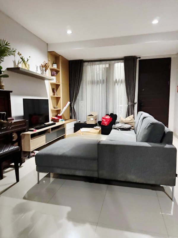 Rumah Minimalis Best Value di Cosmo Estate Lippo Cikarang - Full Furnished