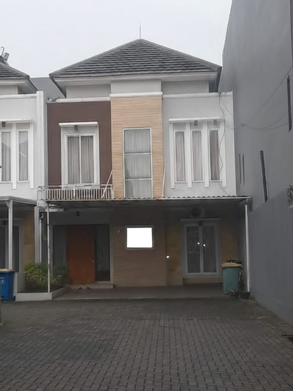 Rumah Cluster Selangkah Dari Bintaro Siap Huni