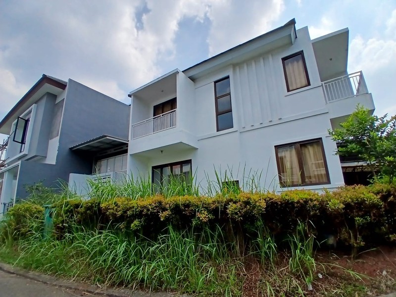 Disewakan rumah 2 tingkat di ICON BSD western tangerang