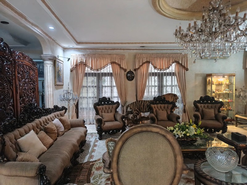 Rumah Hitung Tanah Area Cipete