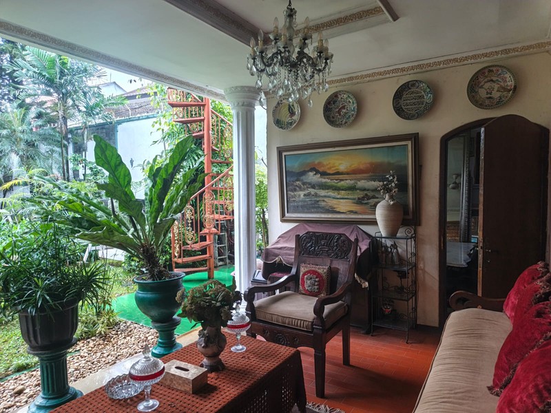 Rumah Hitung Tanah Area Cipete