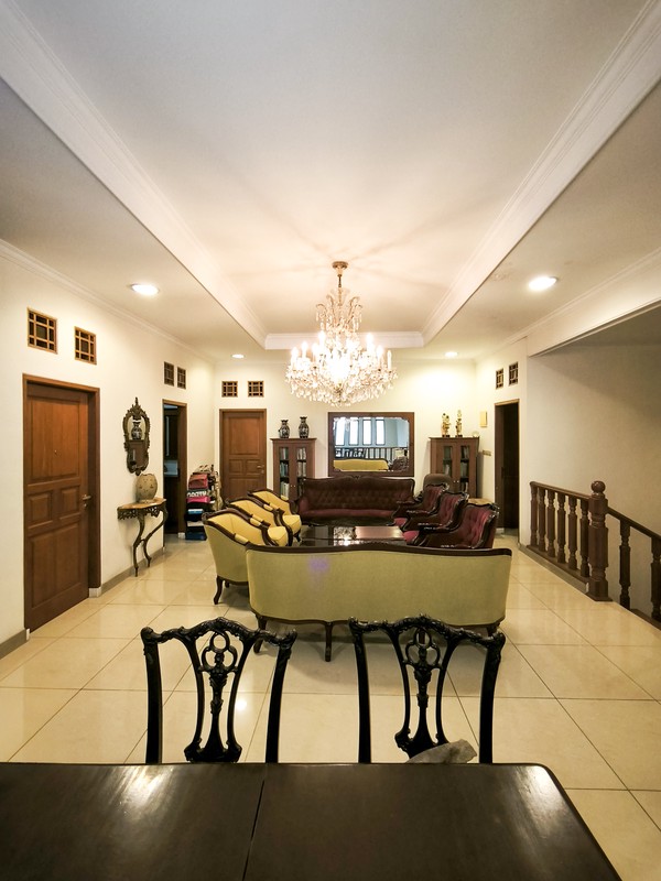 RUMAH MEWAH EKSKLUSIF DI GIRI LOKA BSD CITY