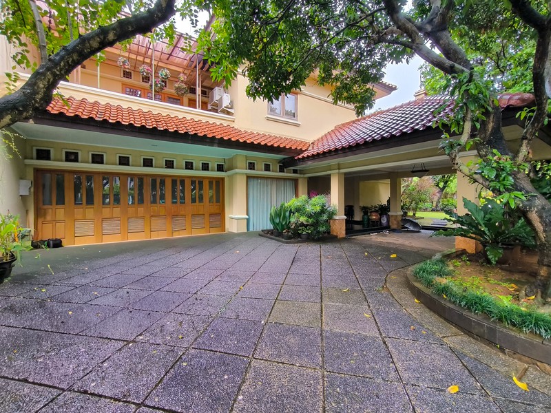 RUMAH MEWAH EKSKLUSIF DI GIRI LOKA BSD CITY