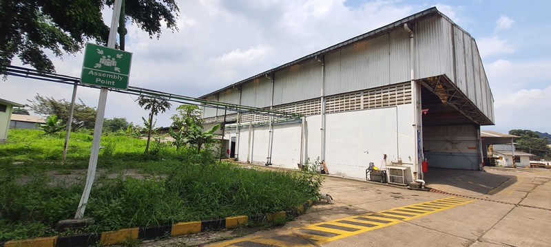 Workshop luas 3.3 Hektar di Jl. Raya Citereup Gunung Putri Bogor