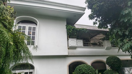Rumah Asri dan Nyaman Lokasi Strategis di Asem Baris Raya, Tebet
