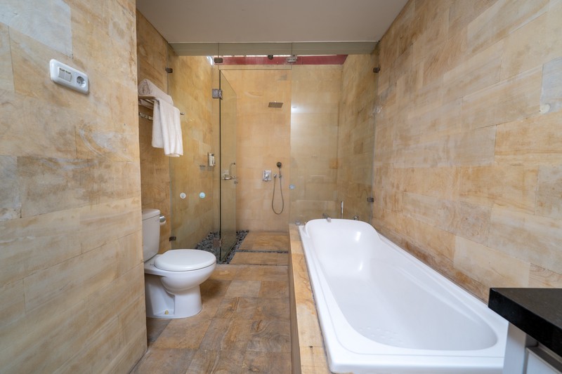 Yearly Rental - Modern 4-Bedroom Villa Next to Montessori School, Canggu, Bali