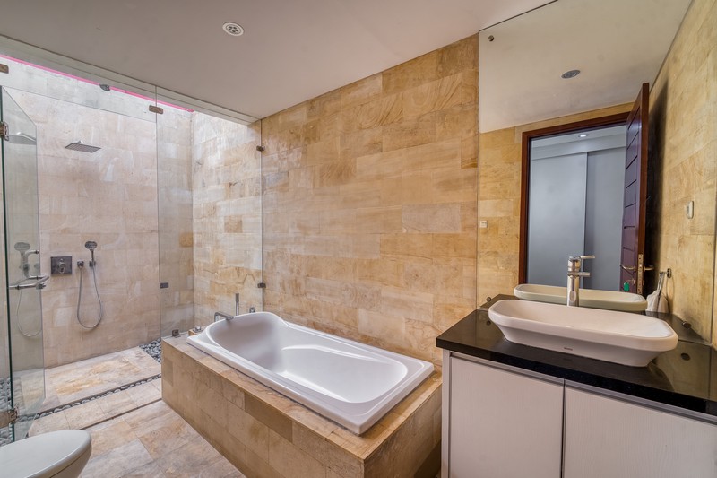 Yearly Rental - Modern 4-Bedroom Villa Next to Montessori School, Canggu, Bali