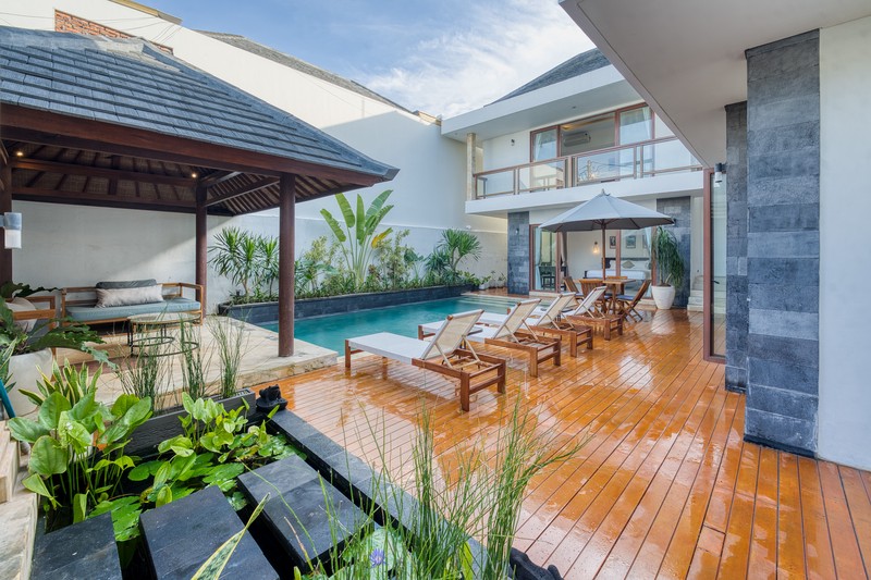 Yearly Rental - Modern 4-Bedroom Villa Next to Montessori School, Canggu, Bali