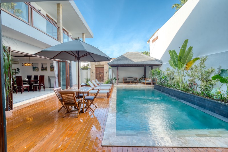 Yearly Rental - Modern 4-Bedroom Villa Next to Montessori School, Canggu, Bali