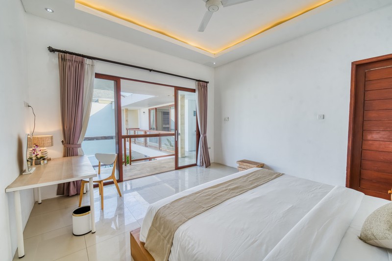 Yearly Rental - Modern 4-Bedroom Villa Next to Montessori School, Canggu, Bali