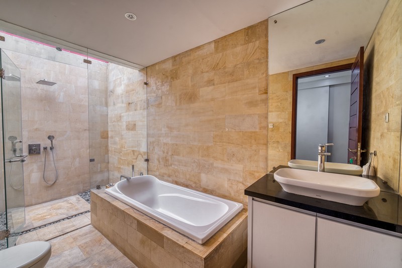 Yearly Rental - Modern 4-Bedroom Villa Next to Montessori School, Canggu, Bali