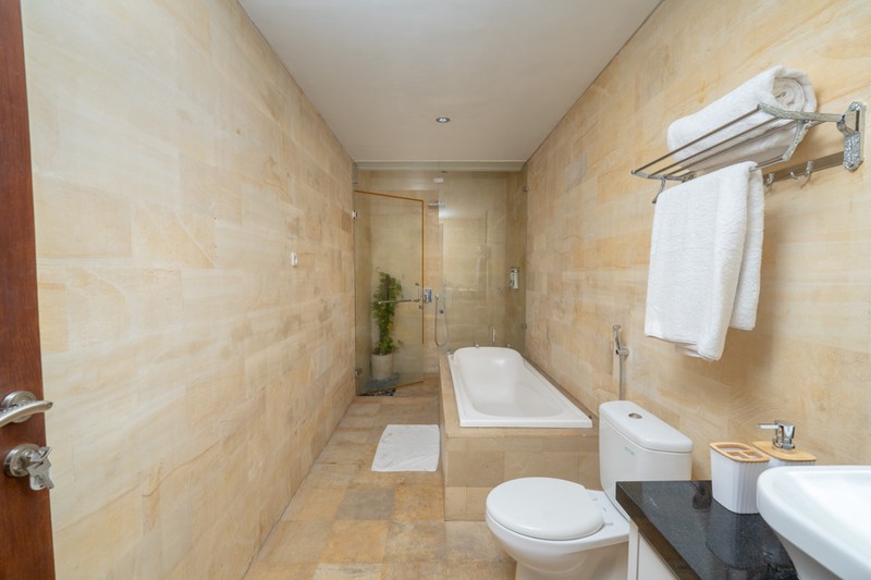 Yearly Rental - Modern 4-Bedroom Villa Next to Montessori School, Canggu, Bali