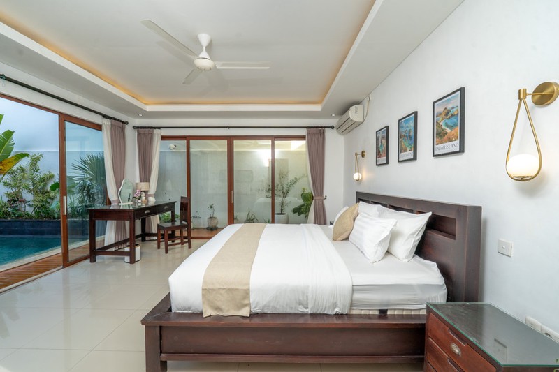 Yearly Rental - Modern 4-Bedroom Villa Next to Montessori School, Canggu, Bali
