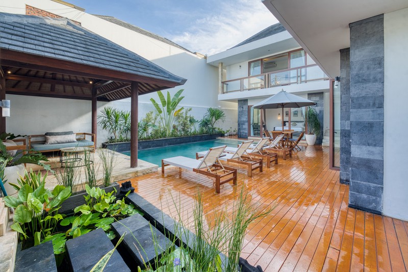 Yearly Rental - Modern 4-Bedroom Villa Next to Montessori School, Canggu, Bali