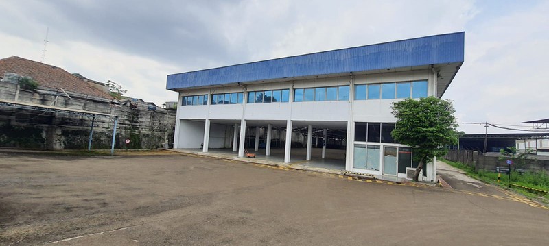 Workshop luas 3.3 Hektar di Jl. Raya Citereup Gunung Putri Bogor