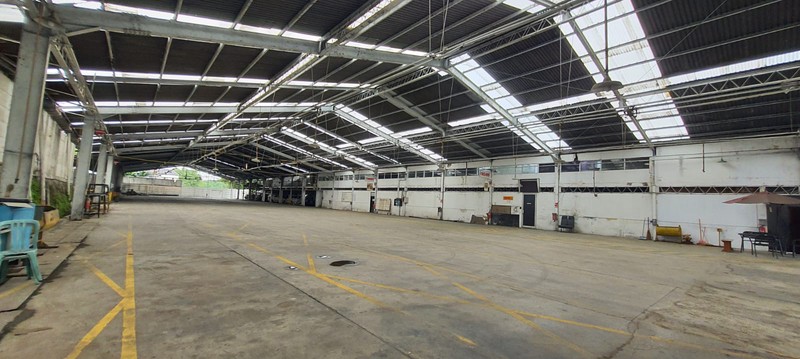 Workshop luas 3.3 Hektar di Jl. Raya Citereup Gunung Putri Bogor