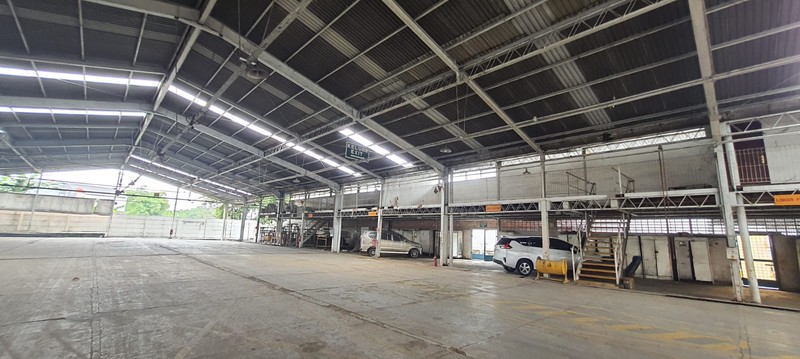 Workshop luas 3.3 Hektar di Jl. Raya Citereup Gunung Putri Bogor