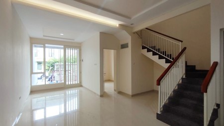 Dijual Rumah Baru di Pantai Mentari Surabaya