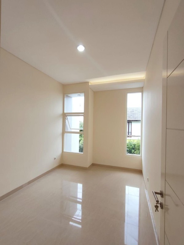 Dijual Rumah Baru di Pantai Mentari Surabaya