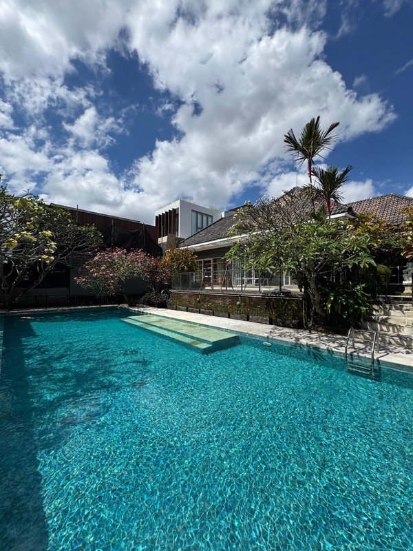 Luxurious Villa Freehold In Heart Canggu Bali