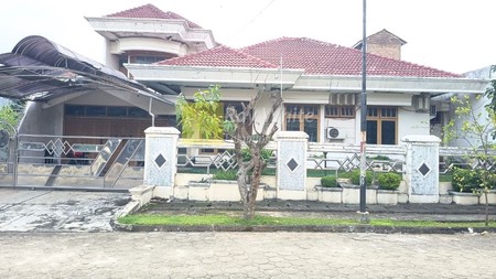Disewakan rumah semi furnish way halim permai Bandar Lampung