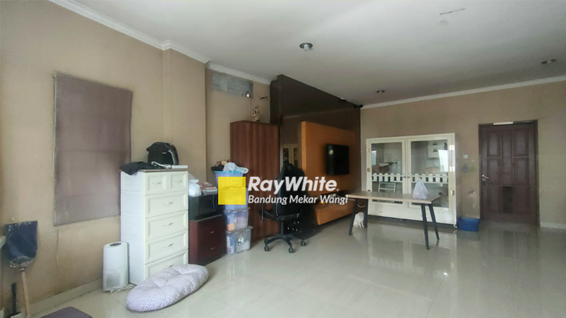 Ruko Untuk Usaha dan Tempat Tinggal Ahmad Yani Bandung