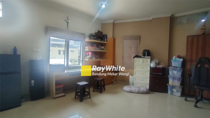 Ruko Untuk Usaha dan Tempat Tinggal Ahmad Yani Bandung