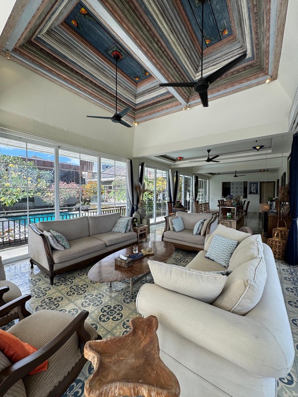 Luxurious Villa Freehold In Heart Canggu Bali