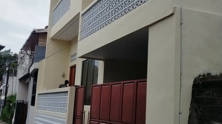 Rumah 2 Lantai Strategis di Umbulharjo Lokasi Premium & Akses Mudah, Pandeyan, Umbulharjo, Yogyakarta