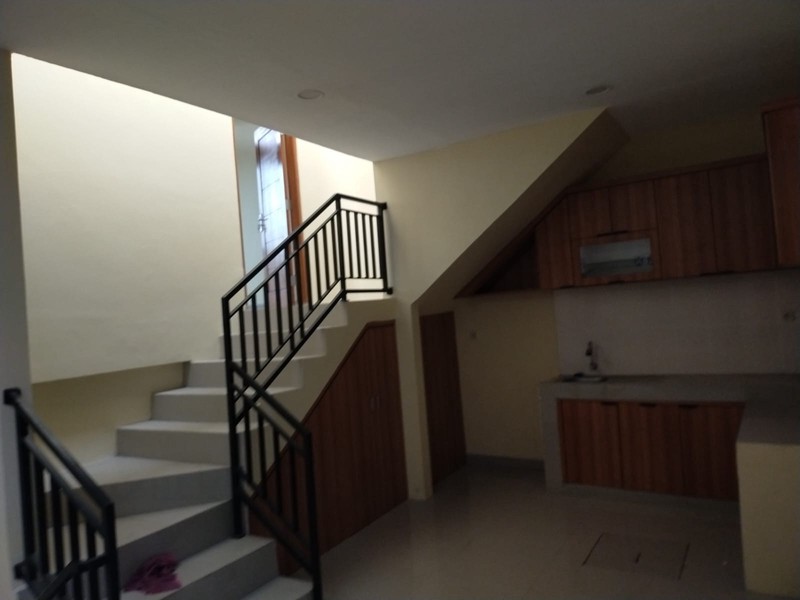 Rumah 2 Lantai Strategis di Umbulharjo Lokasi Premium & Akses Mudah, Pandeyan, Umbulharjo, Yogyakarta