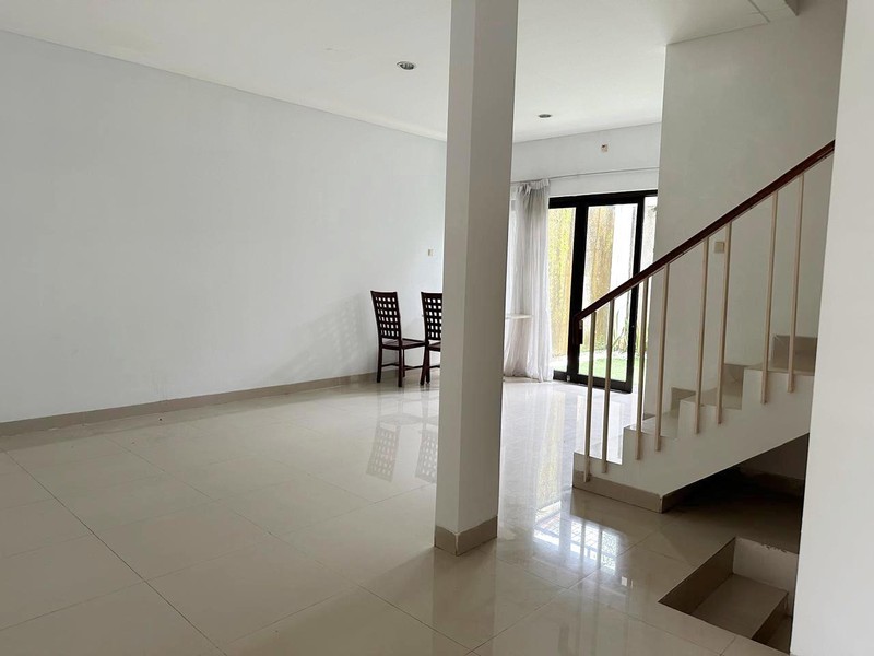 Dijual cepat rumah di Greenwoods - Pamulang 8 Residence