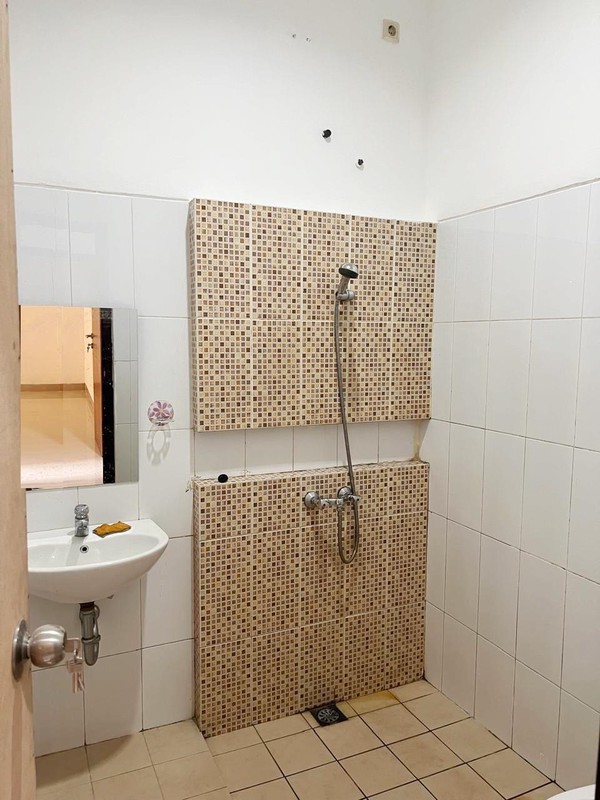 Dijual cepat rumah di Greenwoods - Pamulang 8 Residence