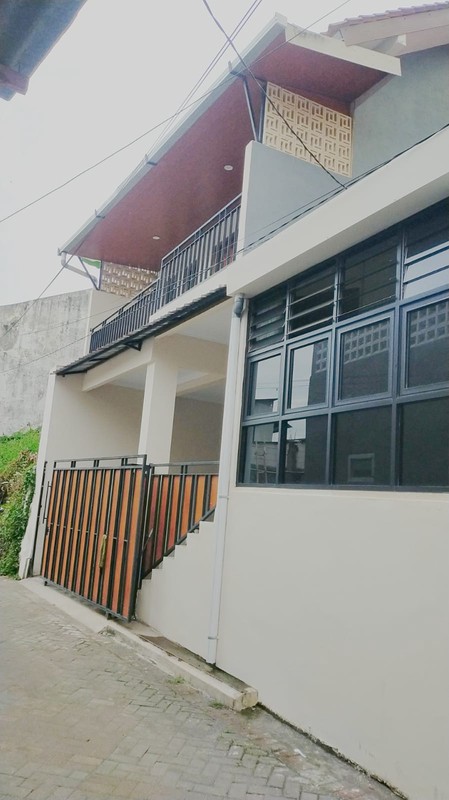 Hunian Premium 2 Lantai Lokasi Strategis Tengah Kota, Pandeyan, Umbulharjo, Yogyakarta