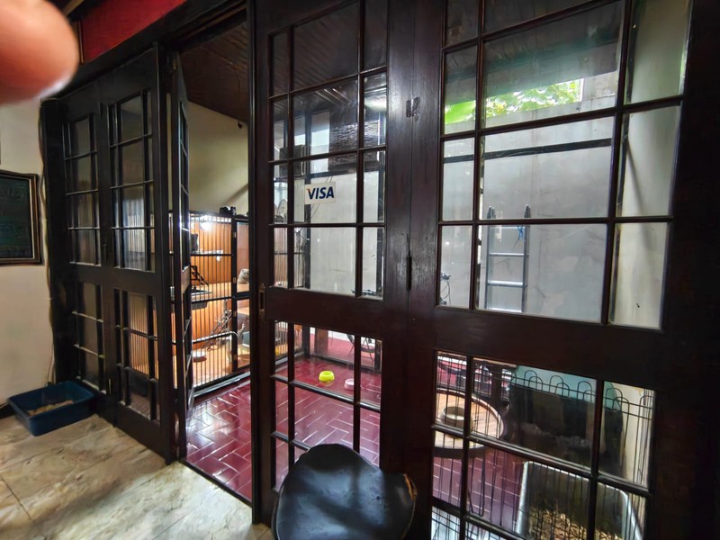  DI JUAL RUMAH 2 LANTAI LOKASI STRATEGIS DI SALENDRO BANDUNG