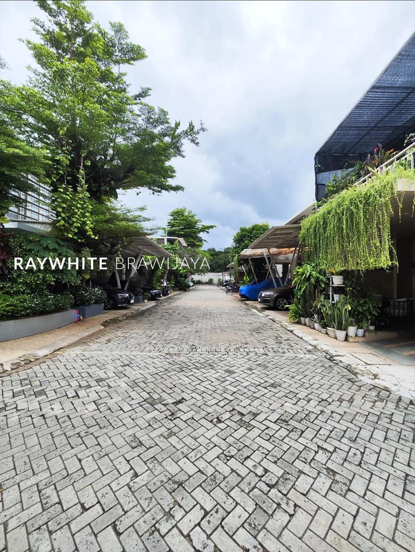 Townhouse Siap Huni Lingkungan Tenang Area Cilndak Jagakarsa