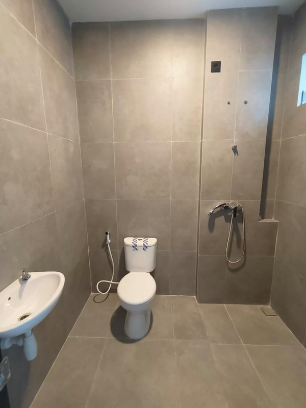 Rumah Surabaya Dijual Atau disewakan di Grand Eastern Sukolilo