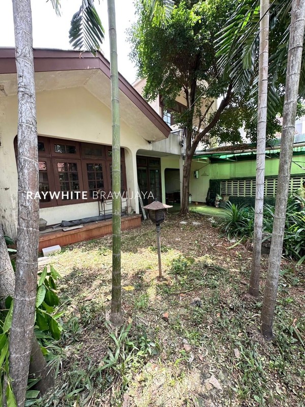 Rumah Lama Harga dibawah NJOP Area Niaga Hijau Pondok Indah